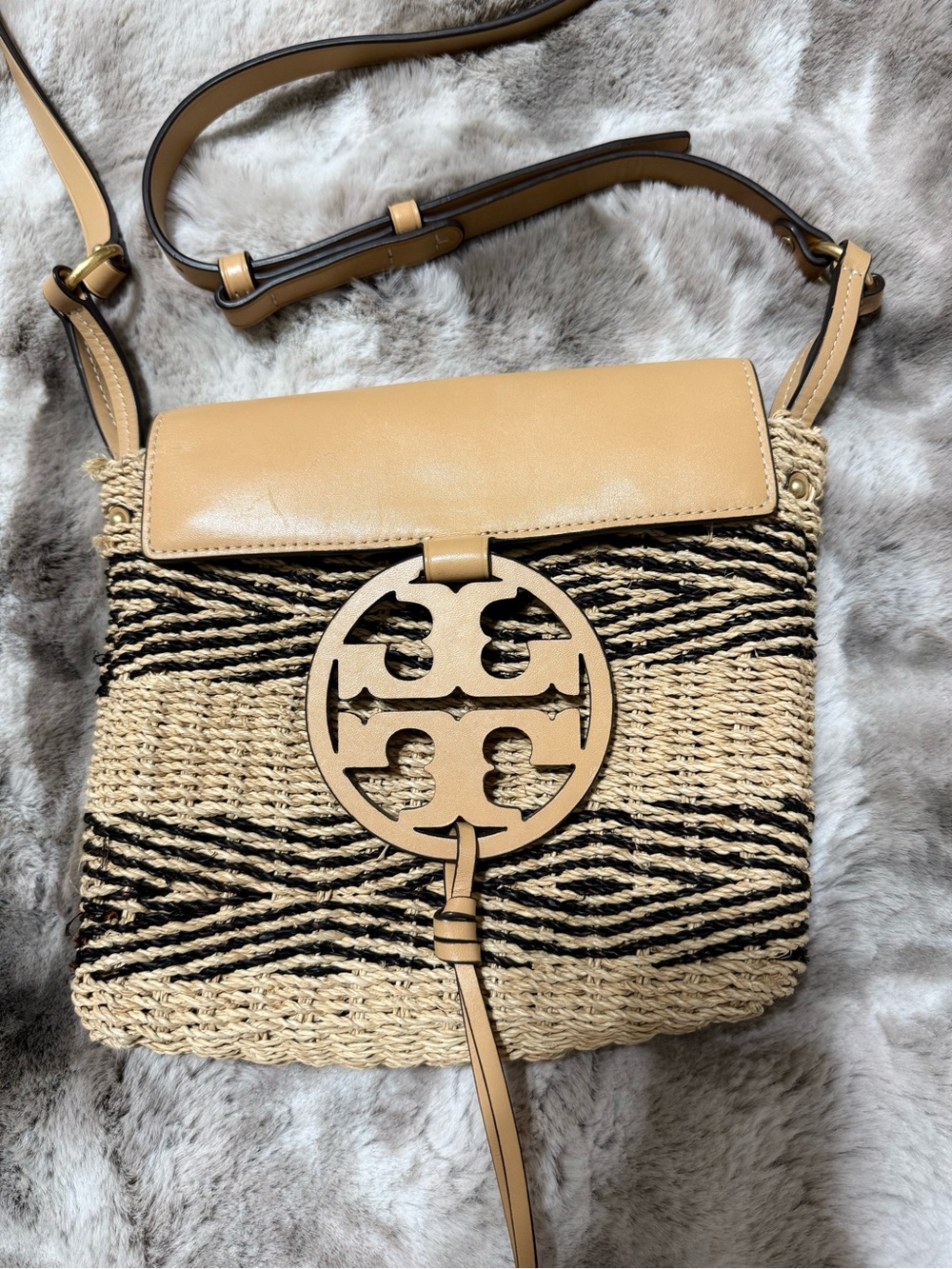 Tory Burch Miller Stripe Straw Crossbody - Picture 2 of 12